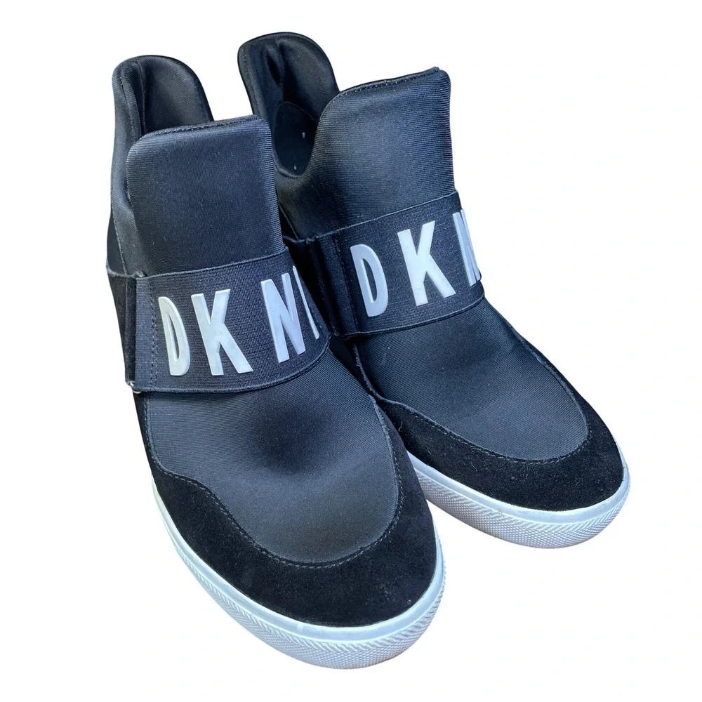 DKNY Maddy Black Hidden Wedge Sneakers Logo‎ Strap High Top Y2K Skater Womens 8M